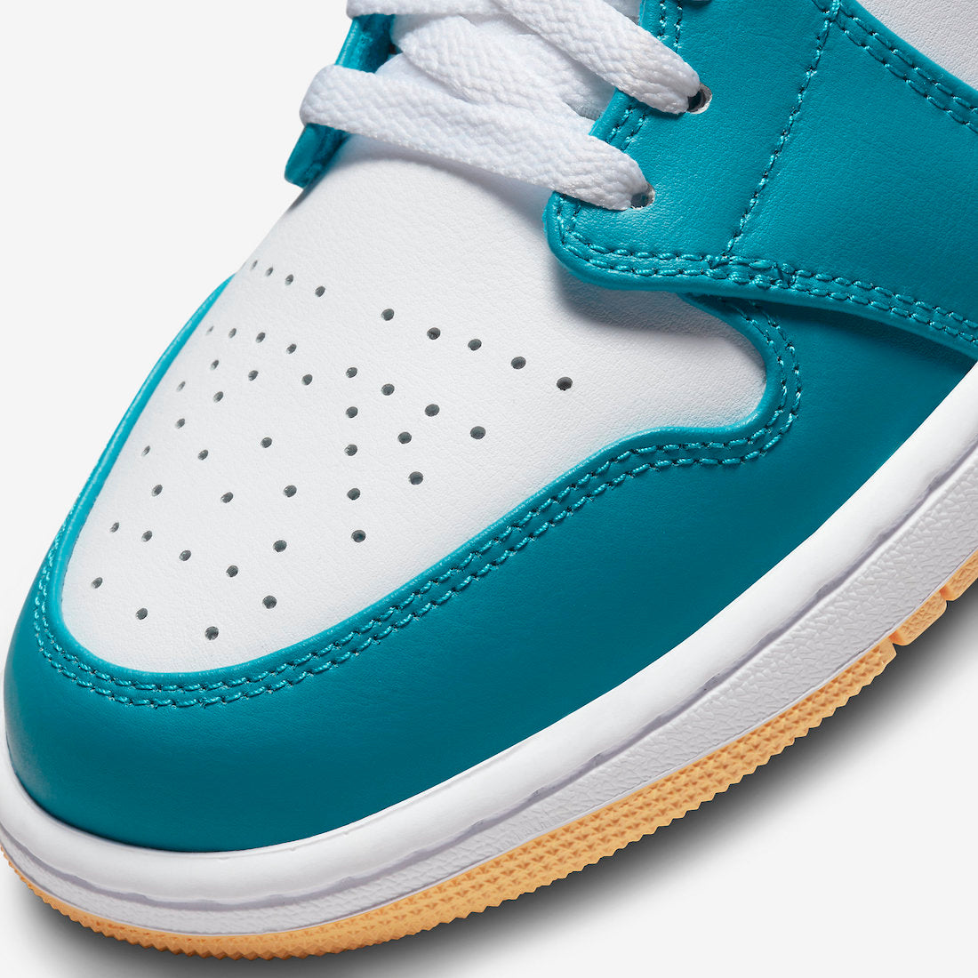 Jordan 1 Mid Aquatone - Vista 7