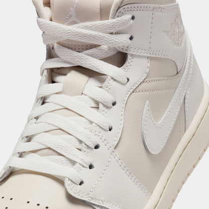 Jordan 1 Mid Legend Light Brown (Women's) - Vista 7