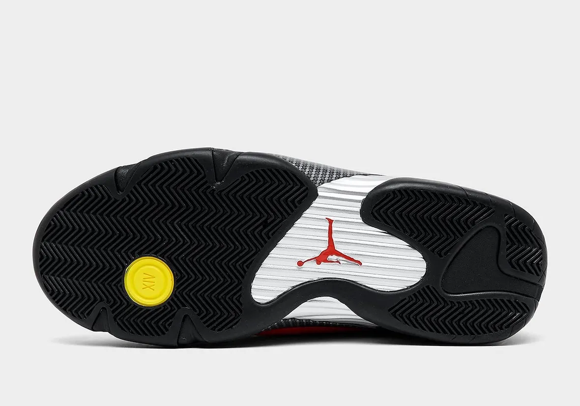 Jordan 14 Retro Ferrari (2025) - Vista 1