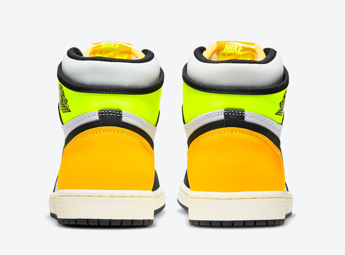 Jordan 1 Retro High White Black Volt University Gold - Vista 5