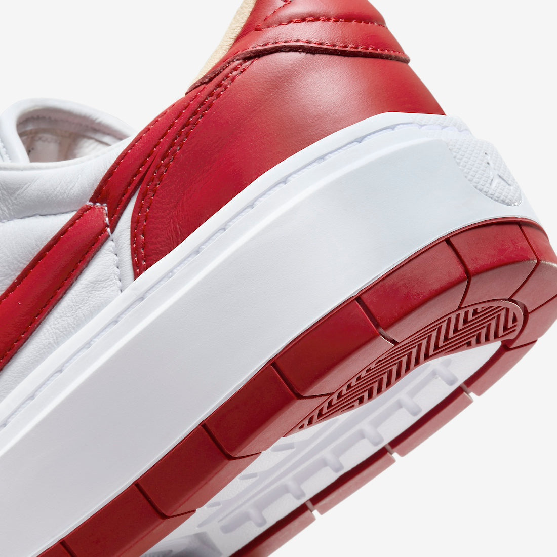 Jordan 1 Elevate Low Varsity Red (Women's) - Vista 8