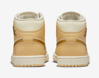 Jordan 1 Mid SE Pale Vanilla Metallic Gold - Vista 5