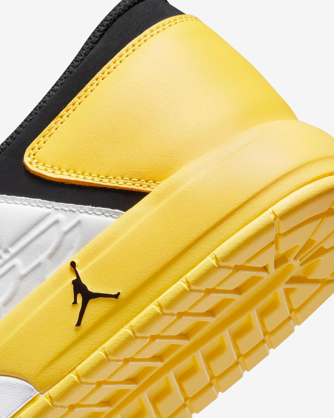 Jordan Nu Retro 1 Low Black Tour Yellow White - Vista 8
