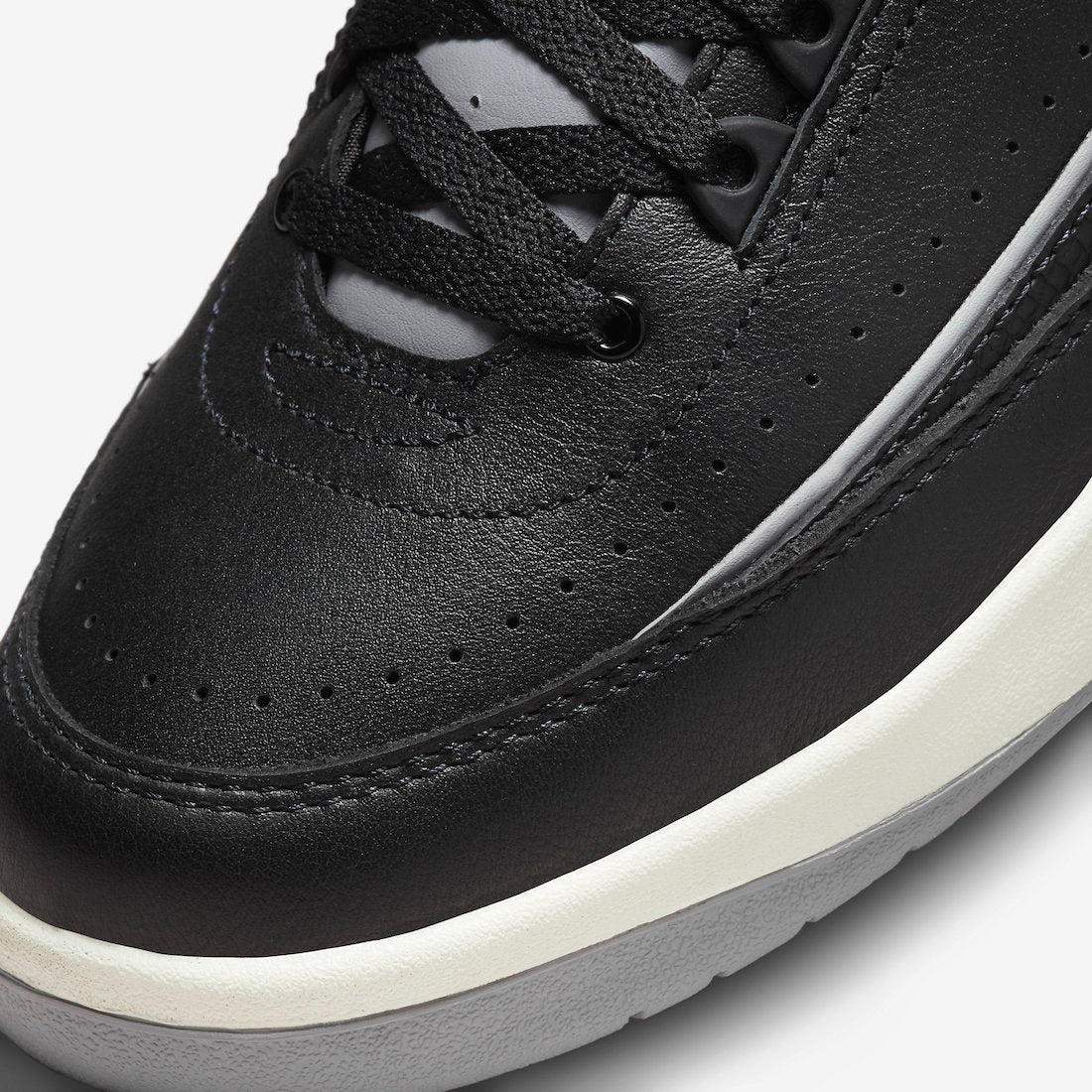 Jordan 2 Retro Black Cement - Vista 7