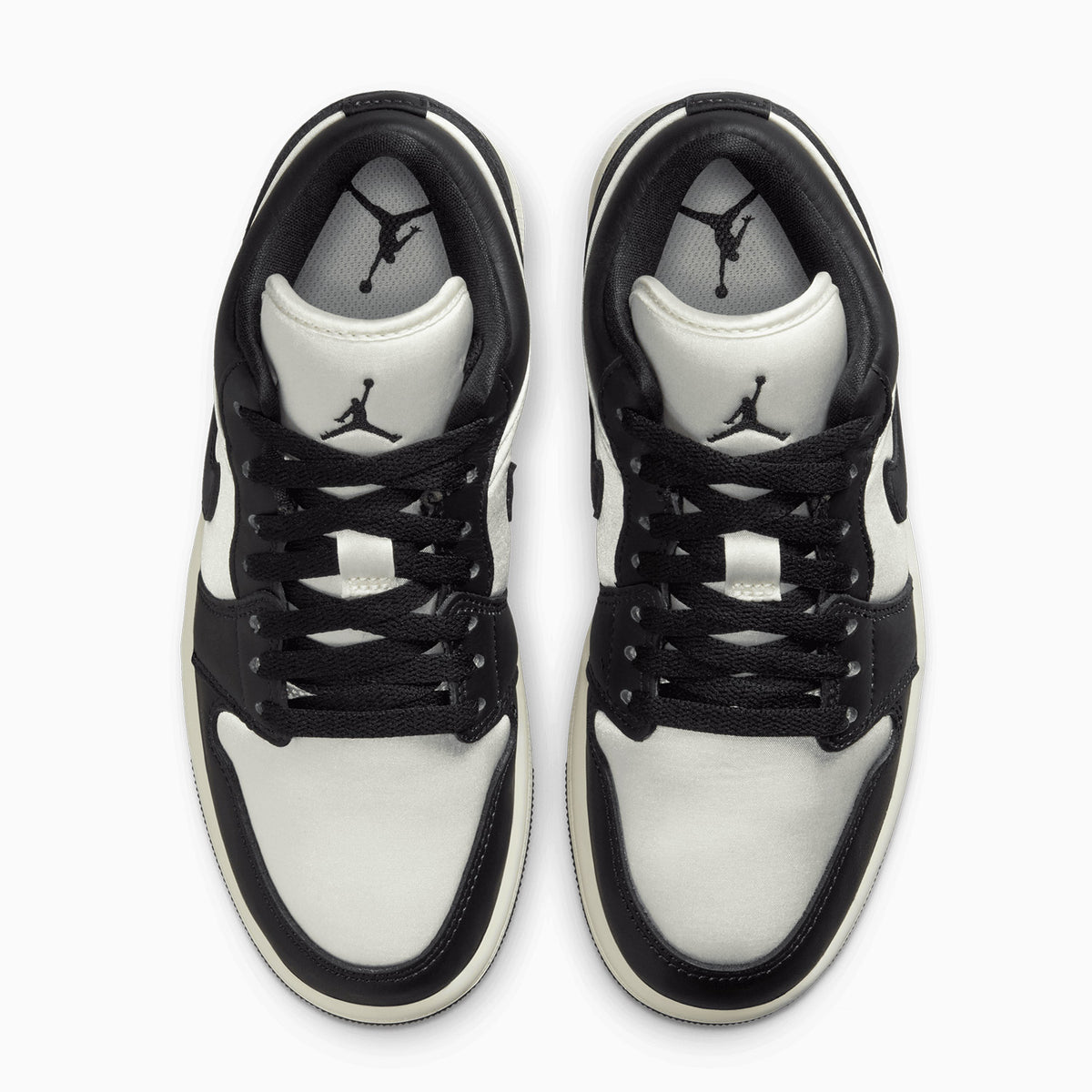 Jordan 1 Low SE Vintage Panda - Vista 5