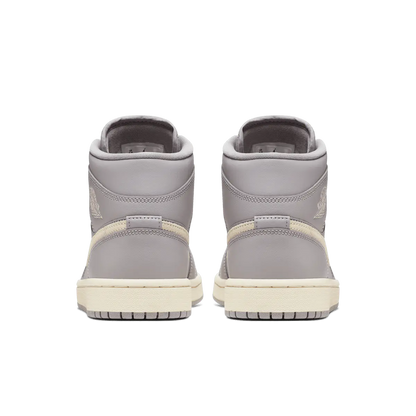 Jordan 1 Mid Atmosphere Grey Pale Ivory (Women's) - Vista 4