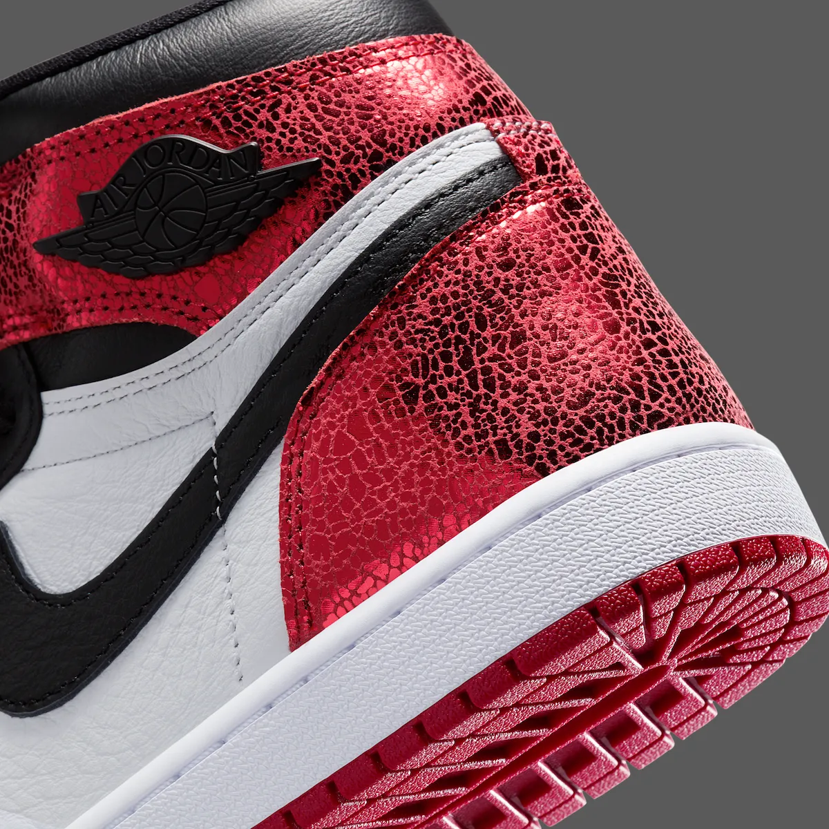 Jordan 1 High OG Ruby - Vista 9