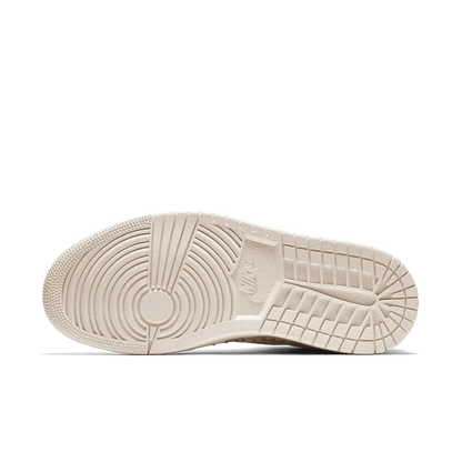 Jordan 1 Retro High Desert Sand (Women's) - Vista 5