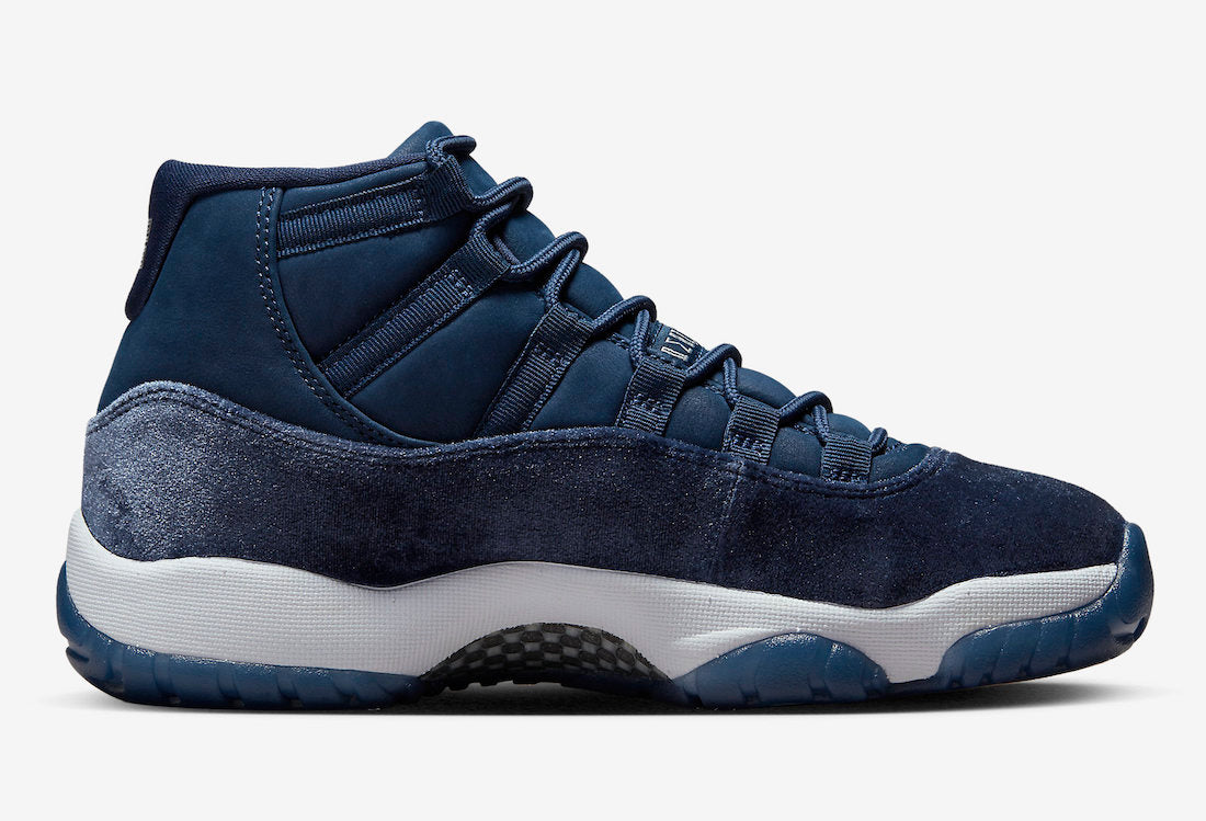 Jordan 11 Retro Midnight Navy - Vista 3