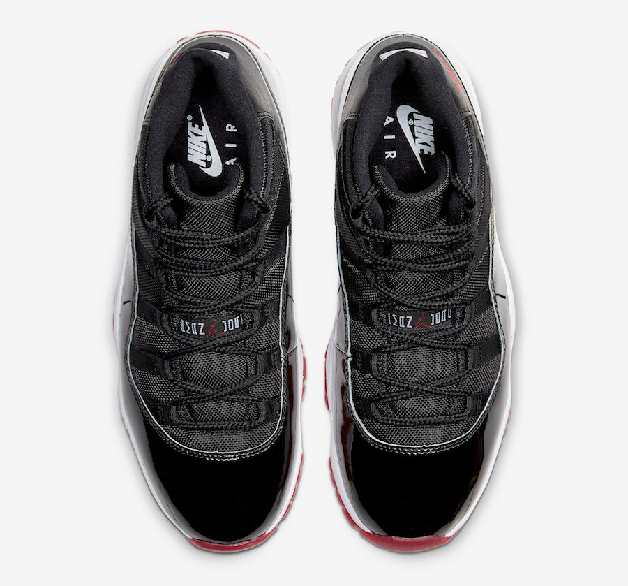 Jordan 11 Retro Playoffs Bred (2019) - Vista 4