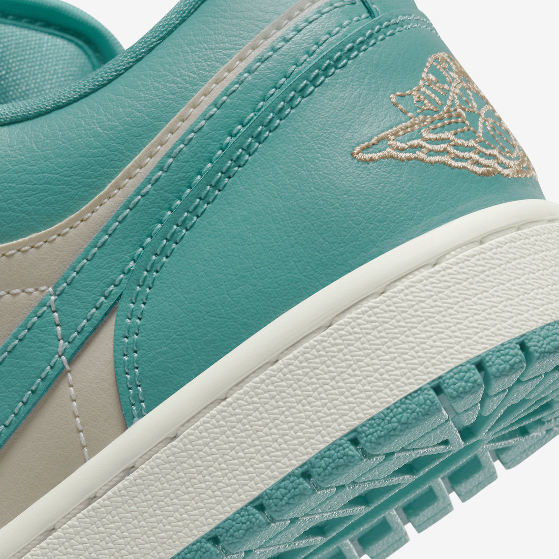 Jordan 1 Low Tropical Teal - Vista 8