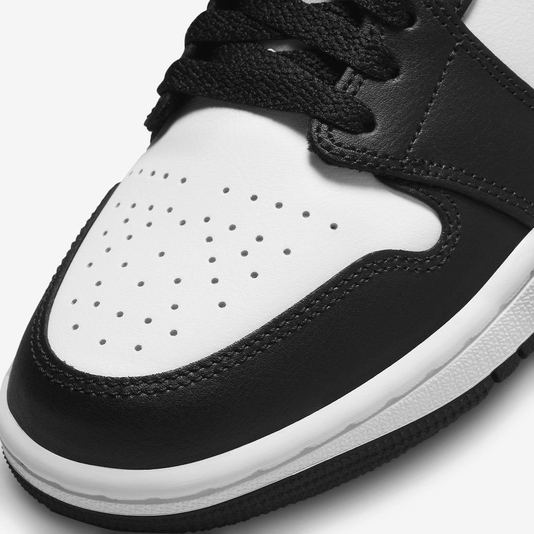 Jordan 1 Low Black University Blue White - Vista 7