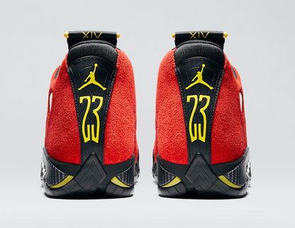 Jordan 14 Retro Ferrari (2025) - Vista 6