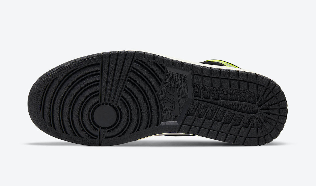 Jordan 1 Retro High White Black Volt University Gold - Vista 6
