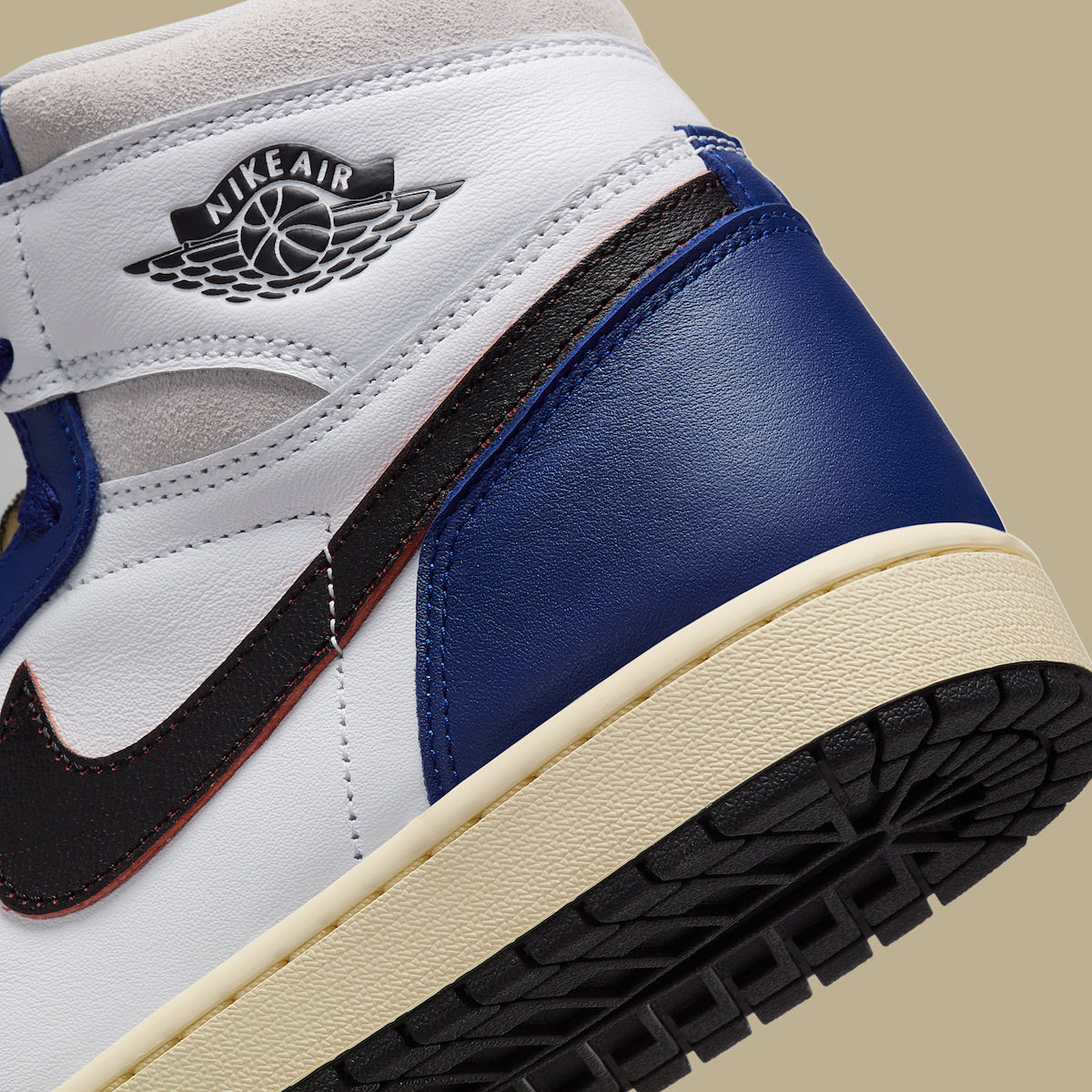 Jordan 1 Retro High OG Rare Air - Vista 8