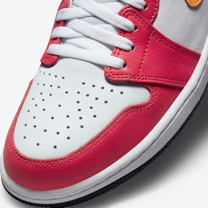 Jordan 1 Retro High OG Light Fusion Red - Vista 7