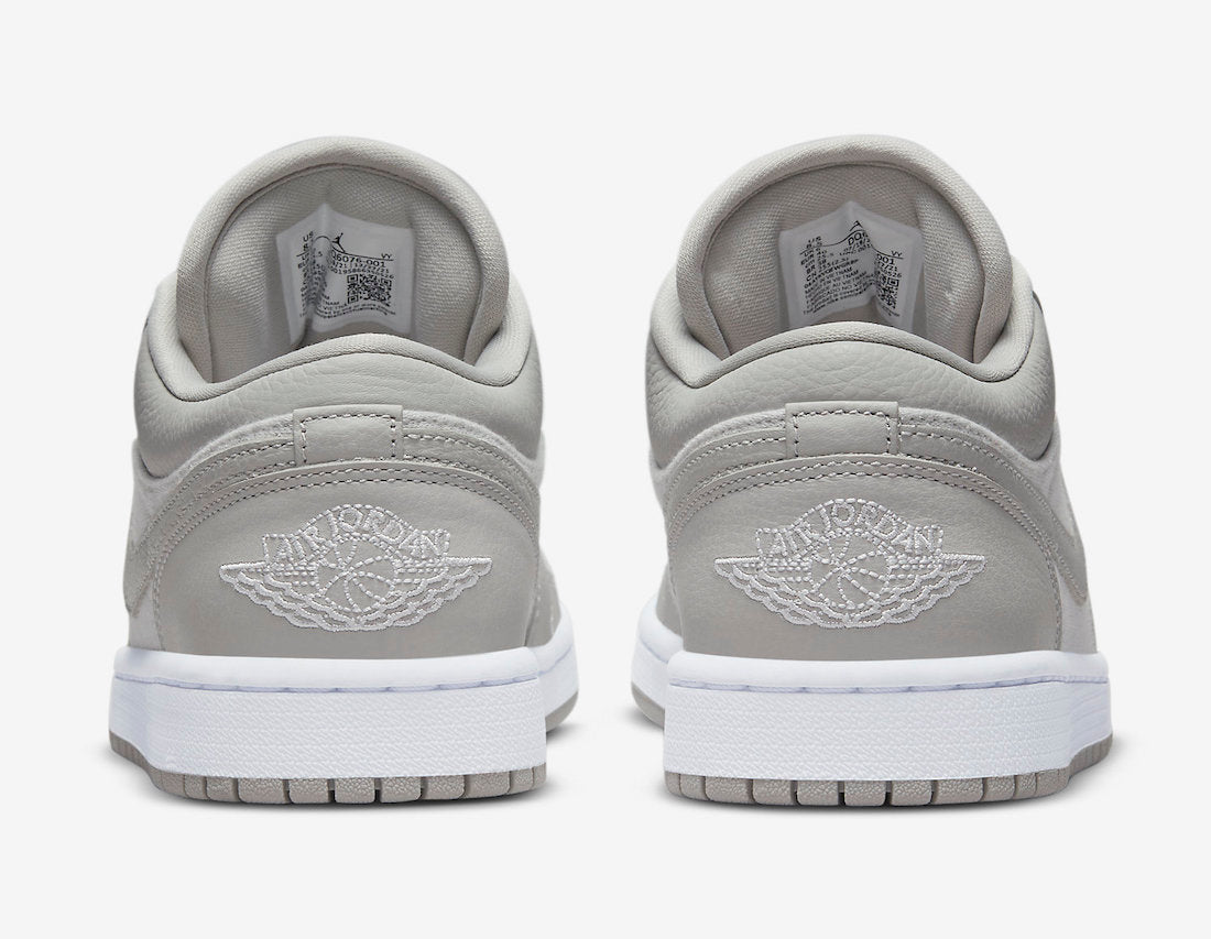 Jordan 1 Low SE Light Iron Ore (Women's) - Vista 5